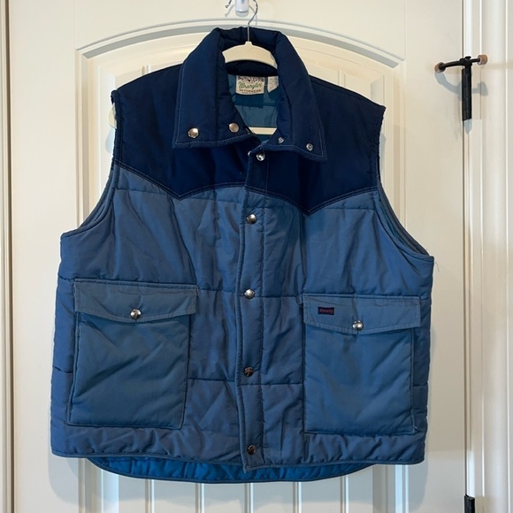 Wrangler Blue and Navy Vest - Picture 1 of 12